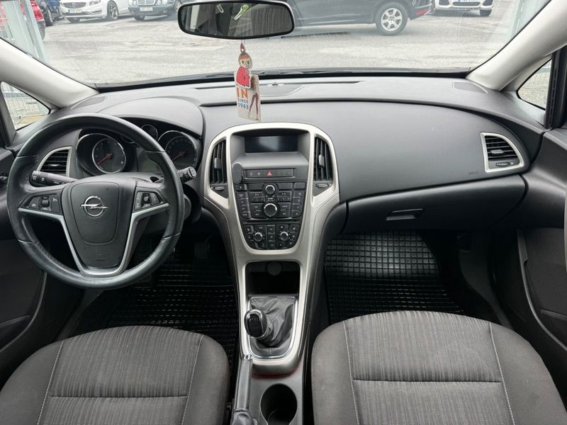 Opel Astra bild 8