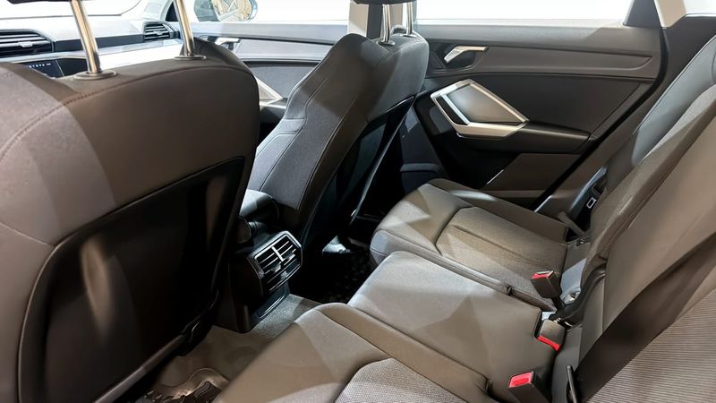 Audi Q3 bild 11