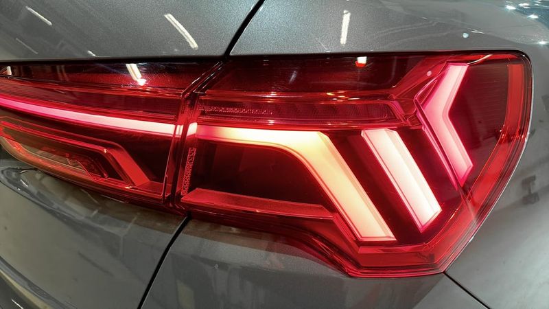 Audi Q3 bild 15