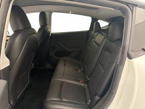 Tesla Model Y bild 19