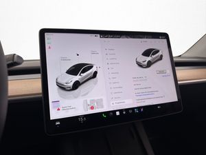 Tesla Model Y bild 30