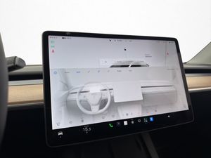 Tesla Model Y bild 25