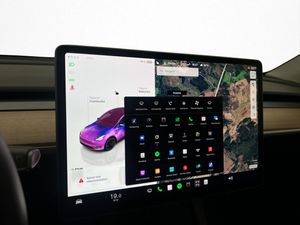 Tesla Model Y bild 29