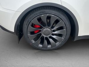 Tesla Model Y bild 12