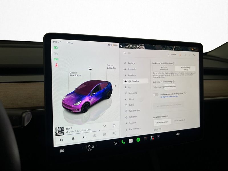 Tesla Model Y bild 33