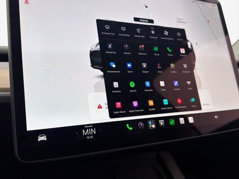 Tesla Model Y bild 26
