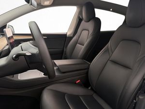 Tesla Model Y bild 24