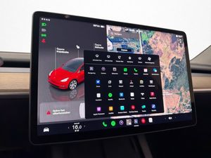 Tesla Model Y bild 26