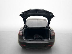Tesla Model 3 bild 16