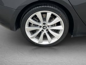 Tesla Model 3 bild 12