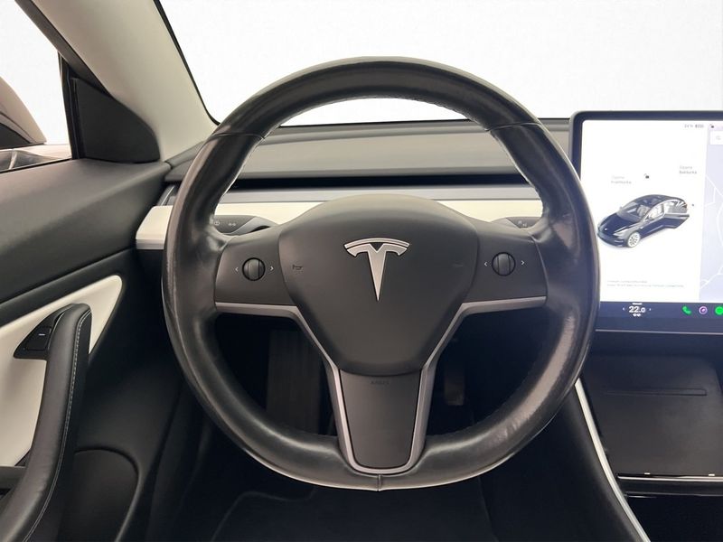 Tesla Model 3 bild 19