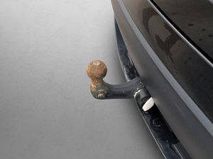 Tesla Model Y bild 16
