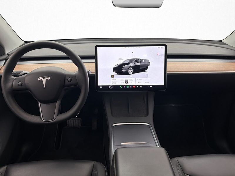 Tesla Model Y bild 21