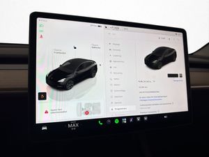 Tesla Model Y bild 30