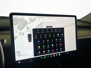 Tesla Model Y bild 29
