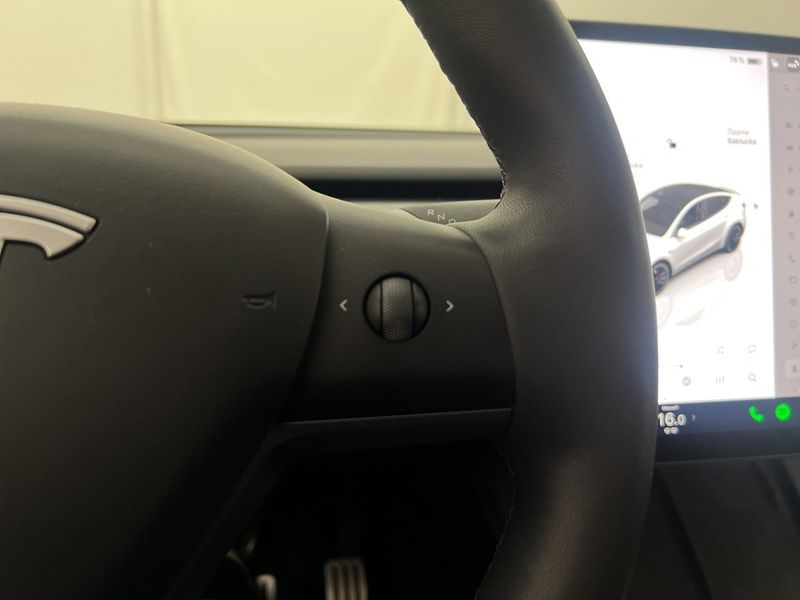 Tesla Model Y bild 37