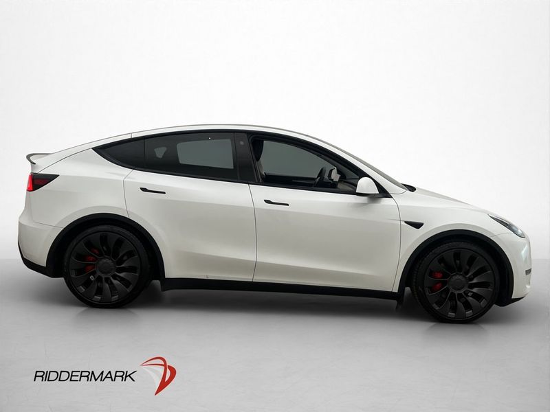 Tesla Model Y bild 5