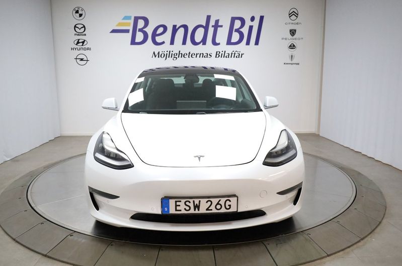 Tesla Model 3 bild 2
