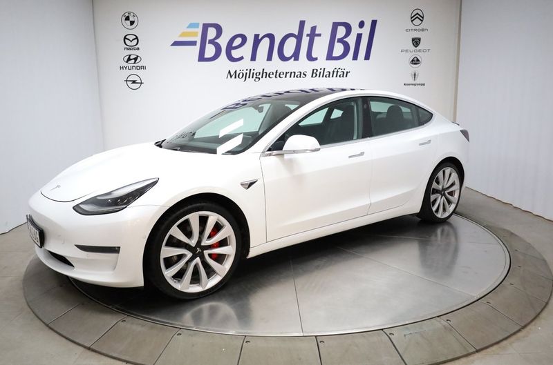 Tesla Model 3 bild 5