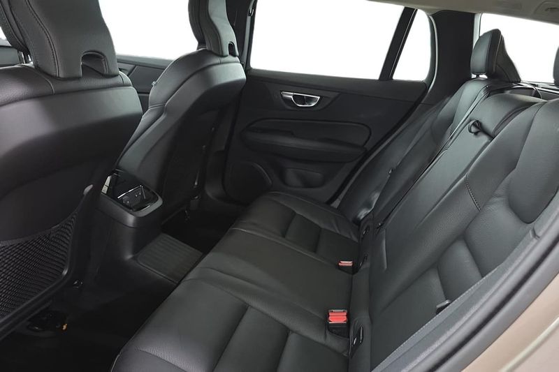 Volvo V60 bild 13