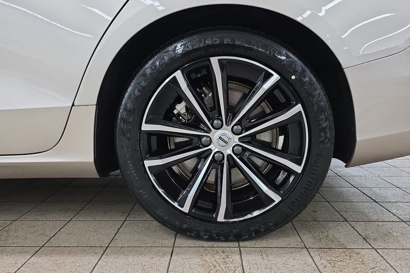 Volvo V60 bild 17