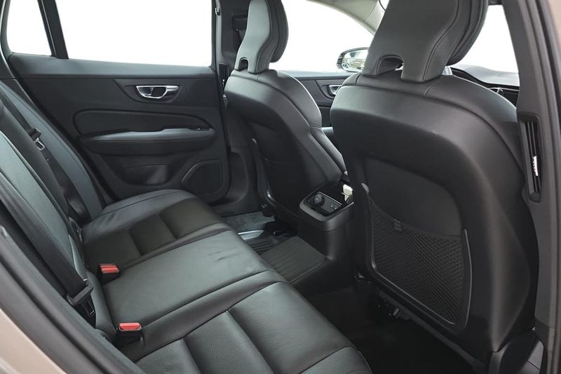 Volvo V60 bild 9