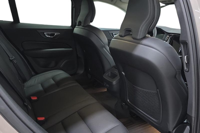 Volvo V60 bild 9