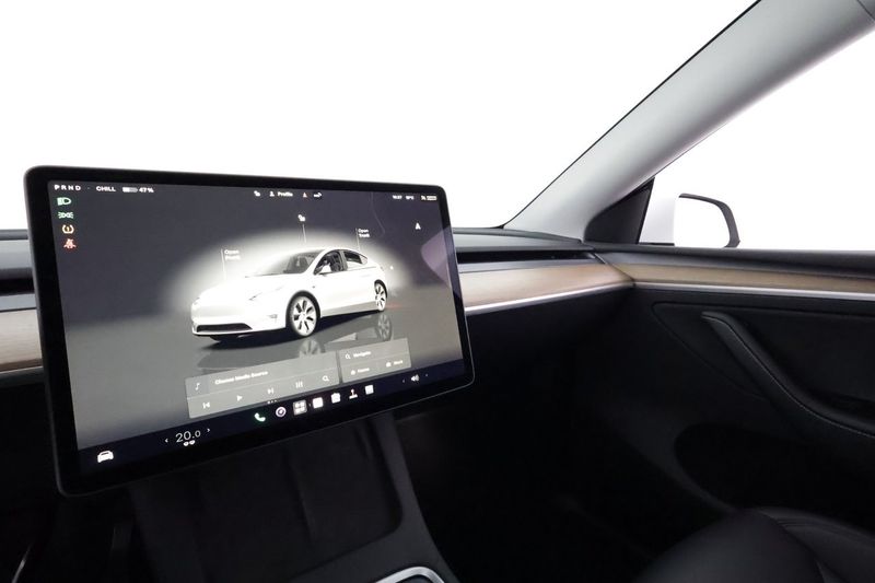Tesla Model Y bild 22