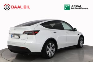 Tesla Model Y bild 6