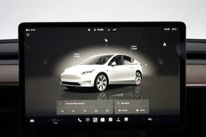 Tesla Model Y bild 16