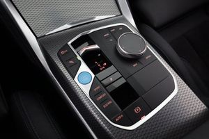 BMW i4 bild 25