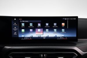 BMW i4 bild 17