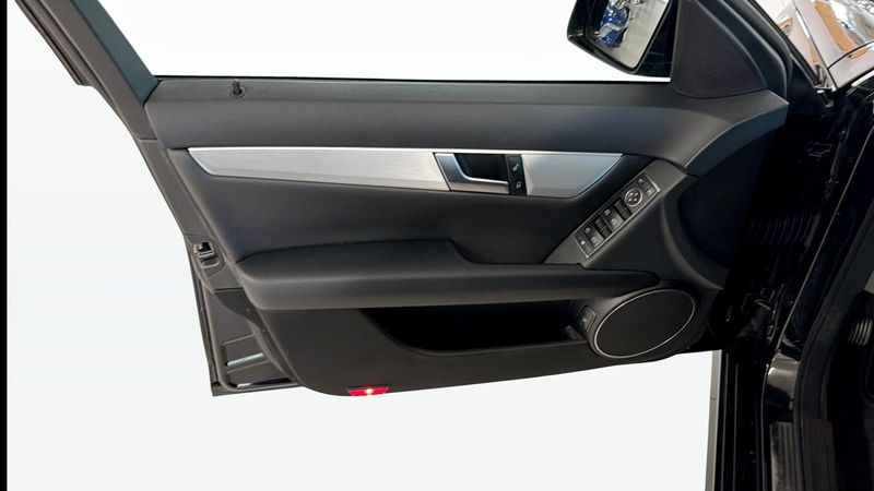 Mercedes C180 bild 11