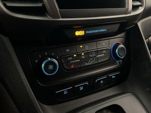 Ford Transit Connect bild 24