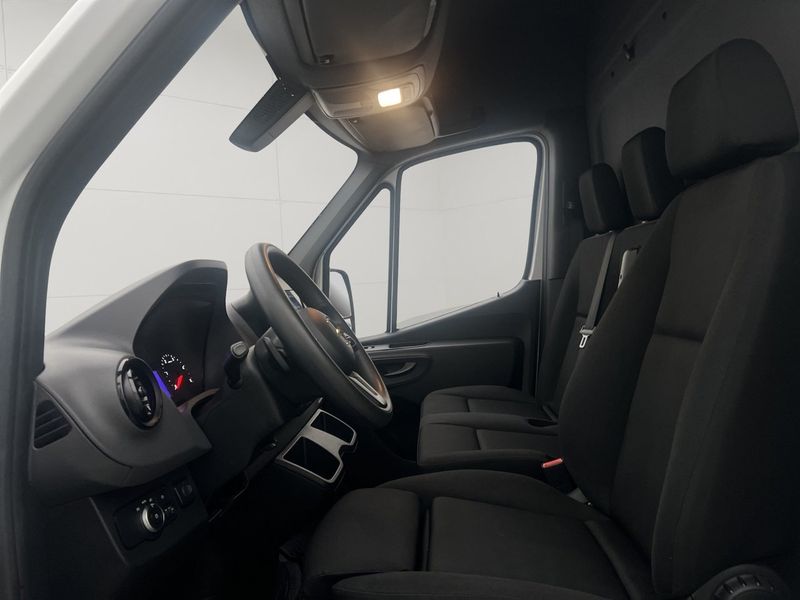 Mercedes Sprinter bild 16