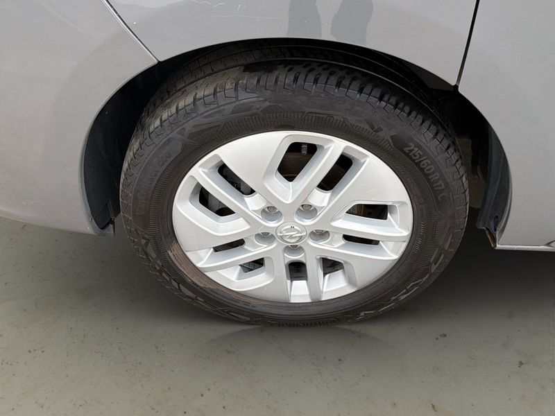 Opel Vivaro bild 31