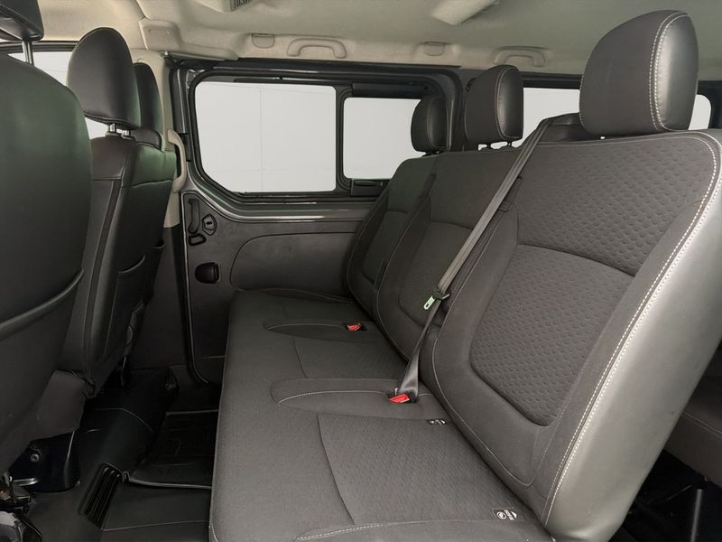 Opel Vivaro bild 28