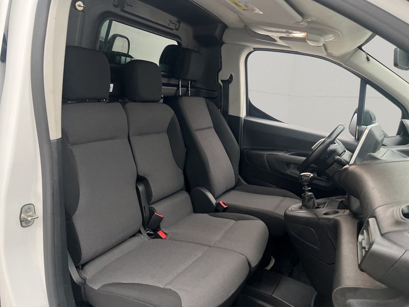 Peugeot Partner bild 25