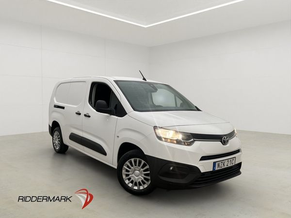 Toyota Proace city L2 Värmare Dragkrok B-Kamera CARPLAY Moms - 2021