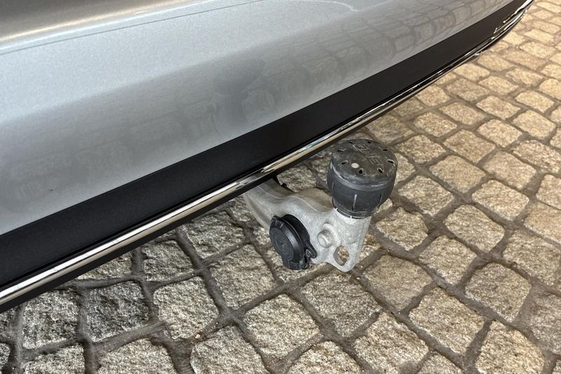 Mercedes E300 bild 13