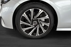 Mercedes E300 bild 5