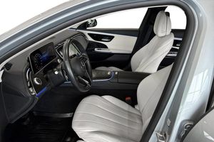Mercedes E300 bild 10