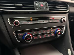 Kia Optima bild 26