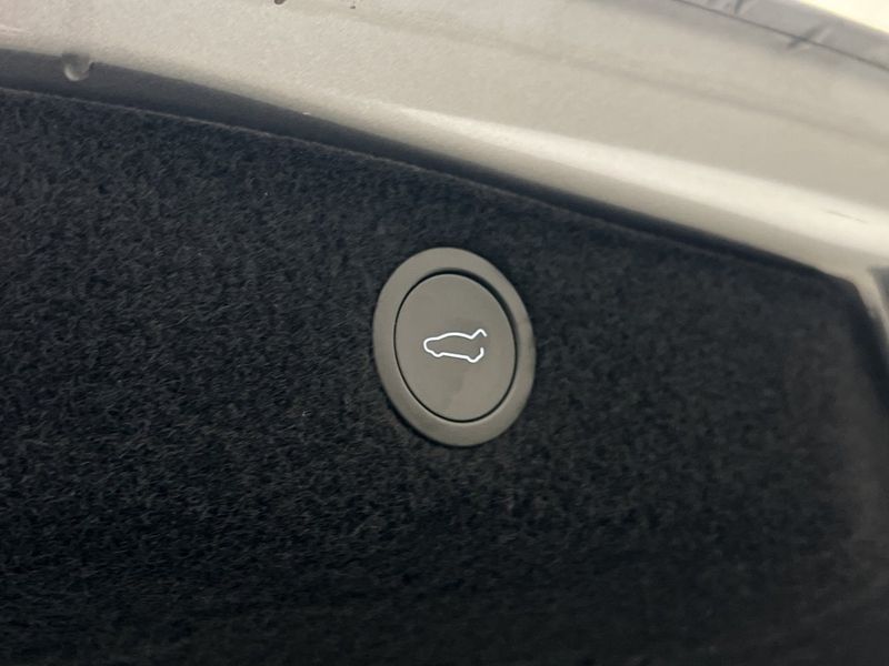 Tesla Model 3 bild 34