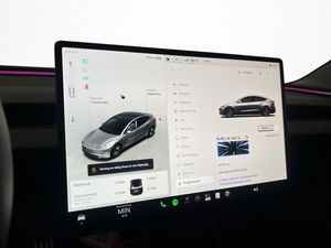 Tesla Model 3 bild 22