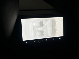 Tesla Model 3 bild 30