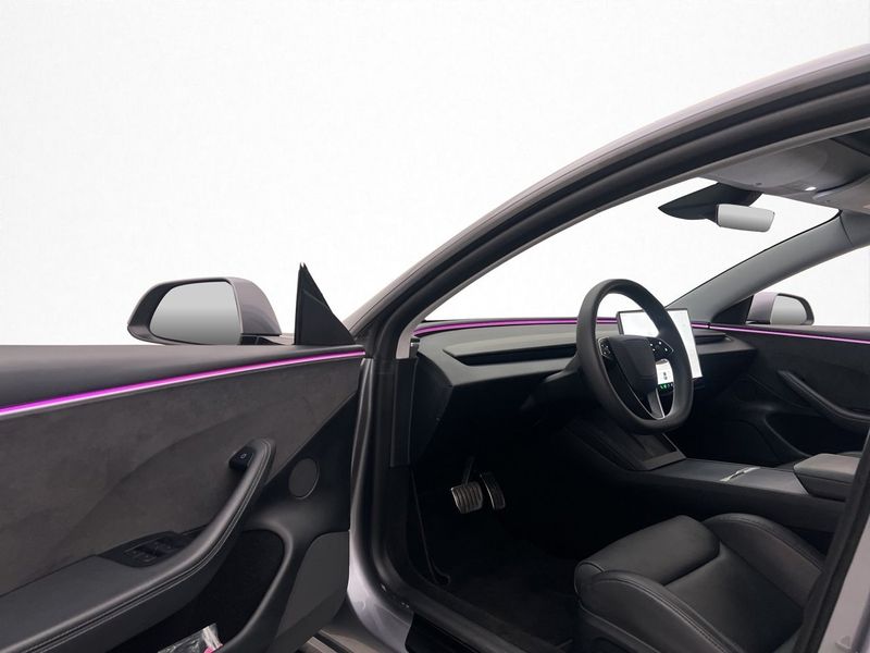Tesla Model 3 bild 10