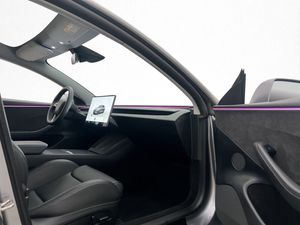 Tesla Model 3 bild 28