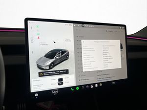 Tesla Model 3 bild 23