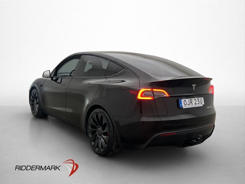 Tesla Model Y bild 8